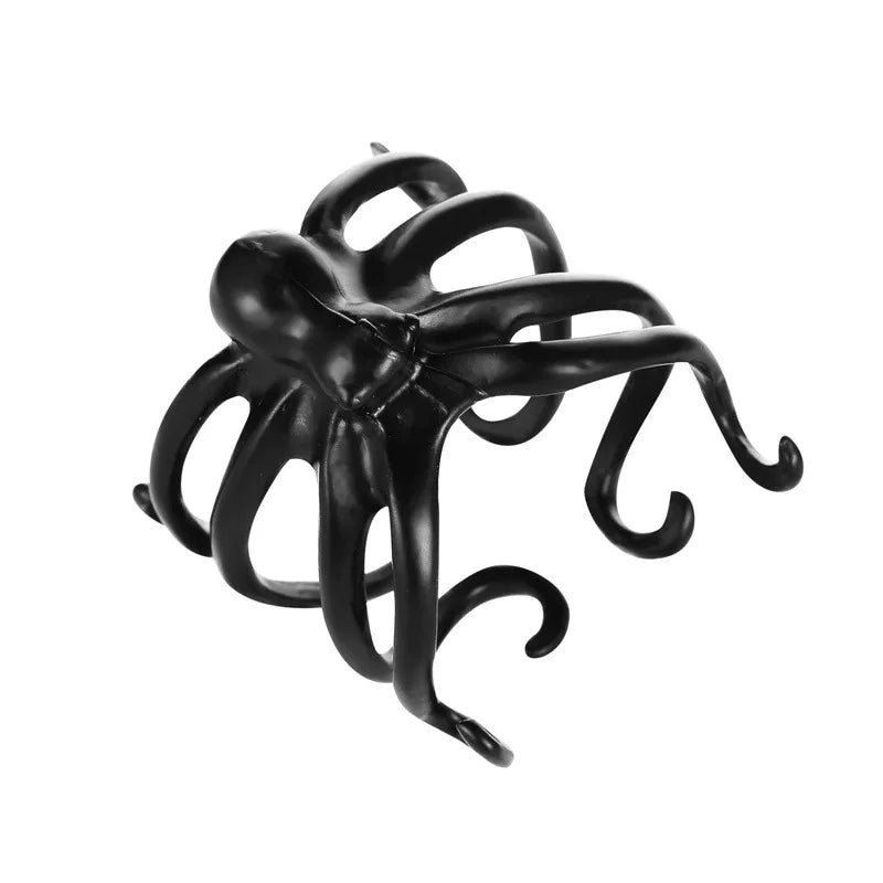 Yungqi Gothic Simulation Animal Spider Ring for Women men Finger Adjustable Ring Punk Style Halloween Spoof Toy Accessories