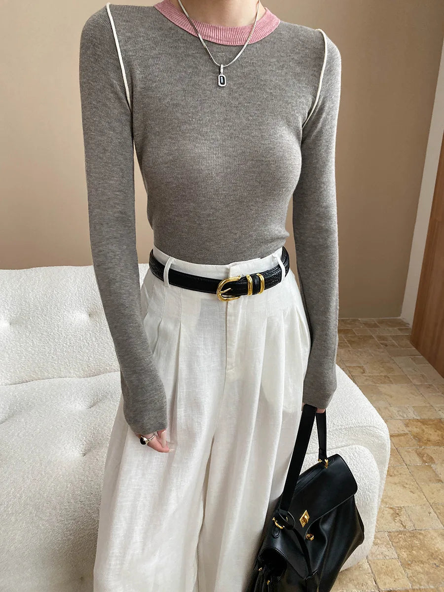 Autumn color palette design, contrasting colors, front shoulder streamlined, slim fit, slimming effect, base knit sweater