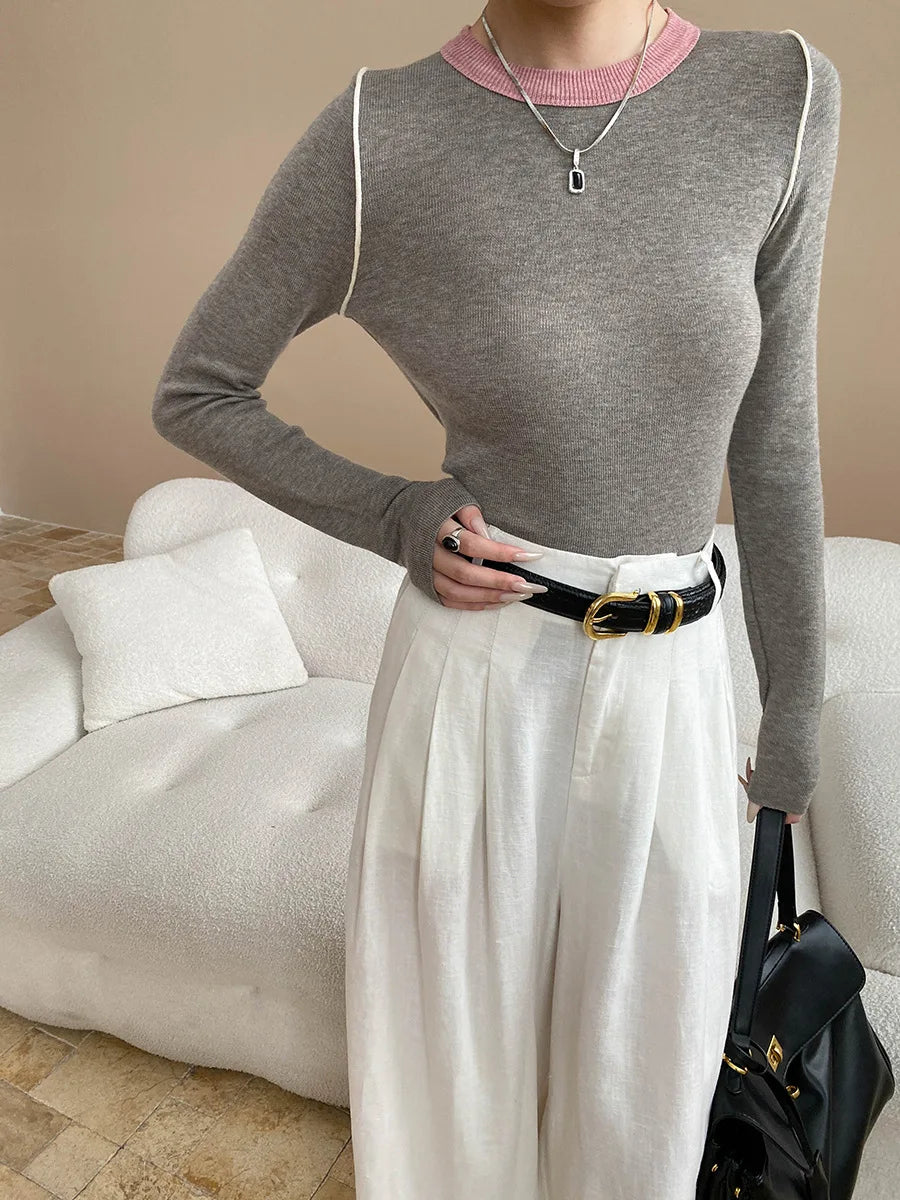Autumn color palette design, contrasting colors, front shoulder streamlined, slim fit, slimming effect, base knit sweater
