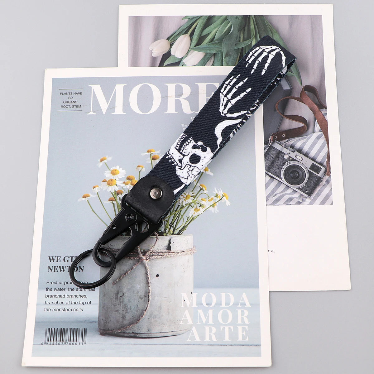 Horror Movie Car Keychain Key Tag Lanyard Motorcycle Keyring Key Holder Fashion Jewelry Accessories Halloween Gift