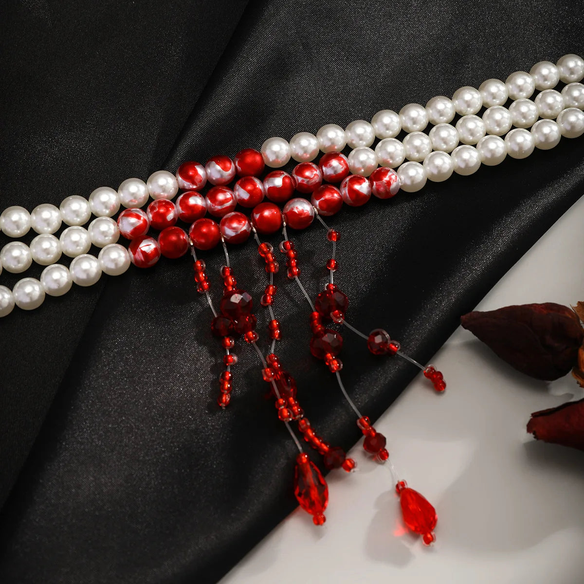 Multilayer Vintage Red Blood Pattern Imitation Pearl Tassel Pendant Necklace for Women Goth Crystal Bead Chain Halloween Jewelry