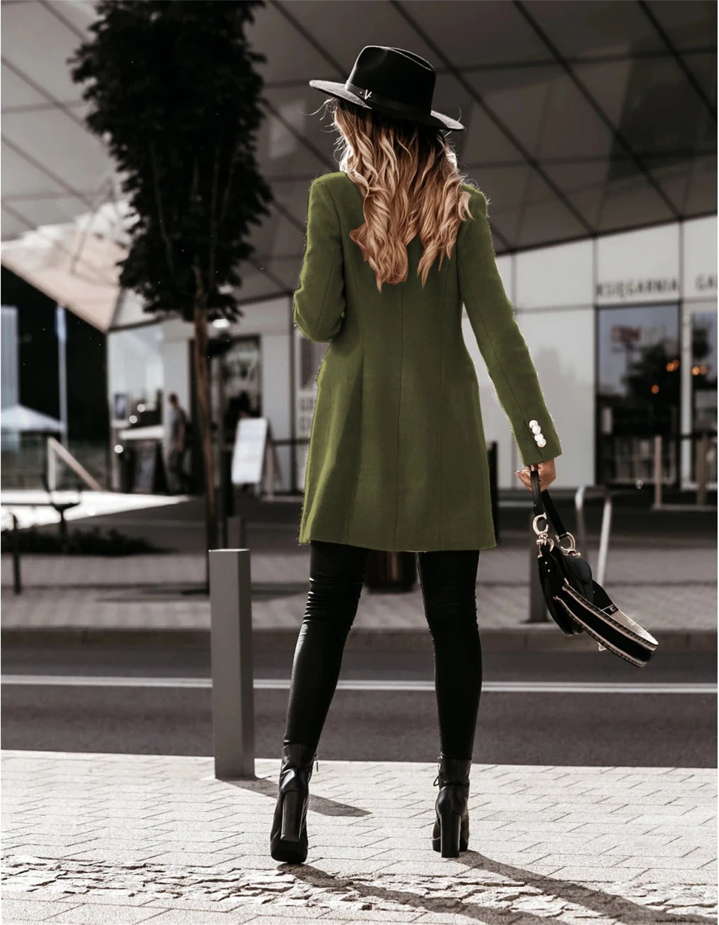 Autumn and Winter Women's Wear Versatile New Europe and America Autumn and Winter Long sleeved Double breasted Woolen Coat Coat