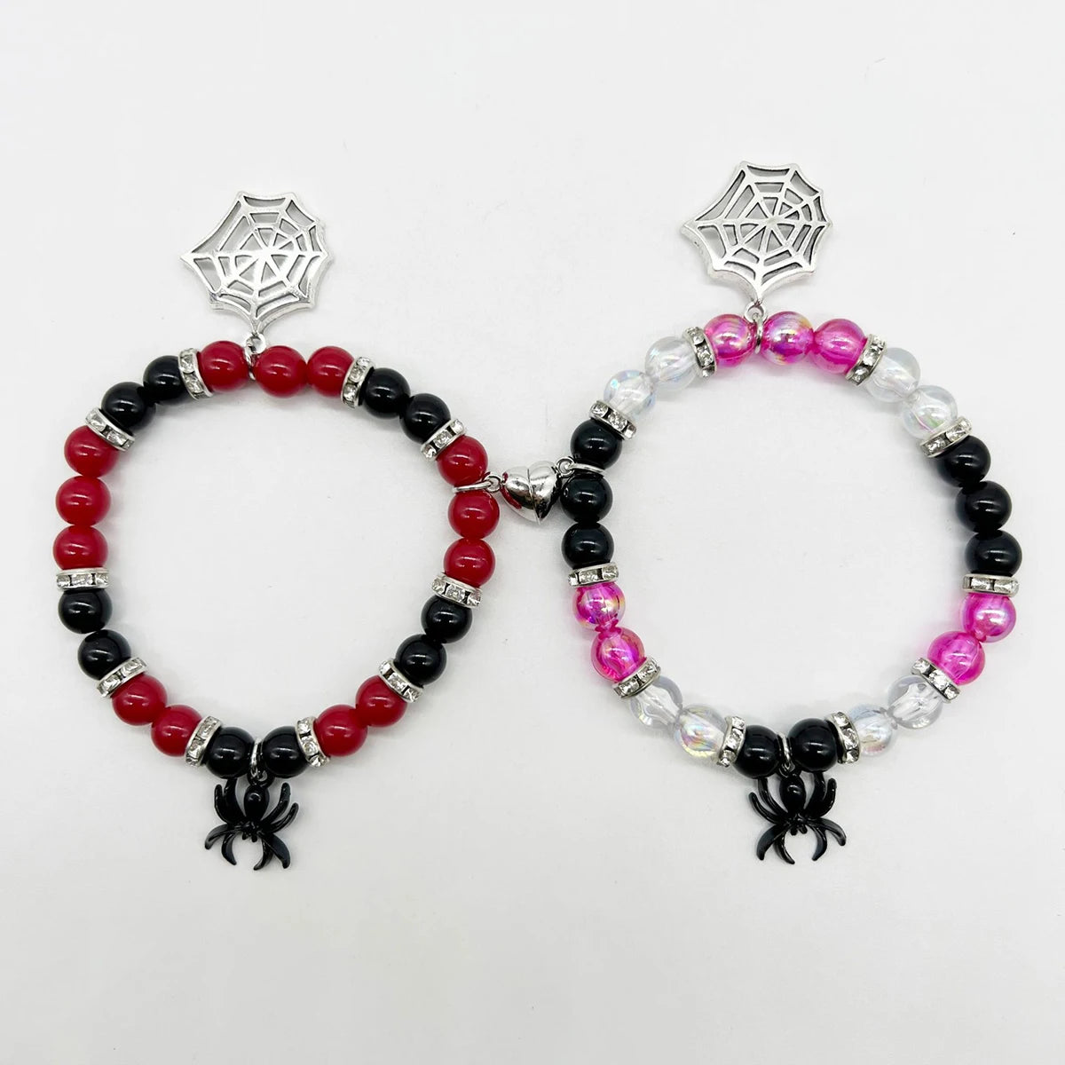 2Pcs Halloween Spider Bracelet For Women Men Magnetic Heart Couple Personality Bangles Lover Festive Jewelry Accessories Gifts