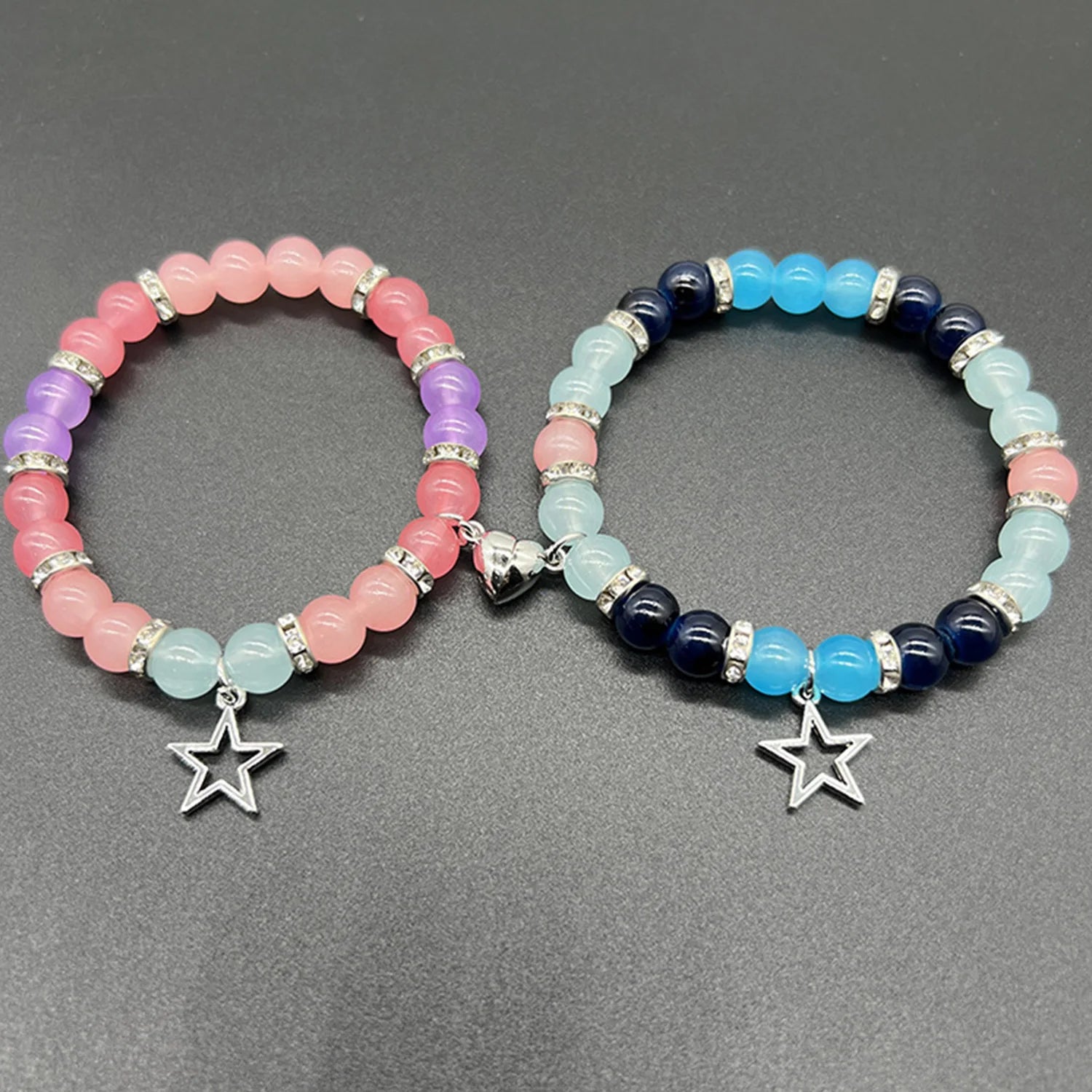 2Pcs Halloween Spider Bracelet For Women Men Magnetic Heart Couple Personality Bangles Lover Festive Jewelry Accessories Gifts